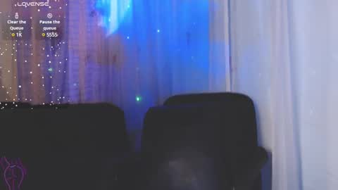 Snapshot of valerysnow_ chatting on December 31, 2:51 am Valery online show from December 31, 2:51 am