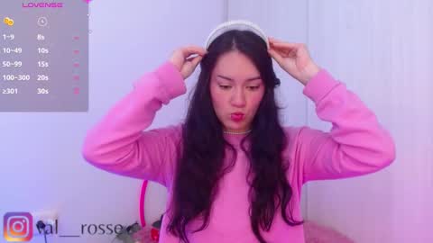 Snapshot of valeryy_rosse chatting on October 12, 1:32 pm Val online show from October 12, 1:32 pm