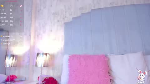 VALERY STONE  online show from December 14, 12:44 pm