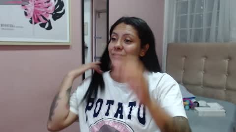 valevicious online show from December 31, 8:56 pm