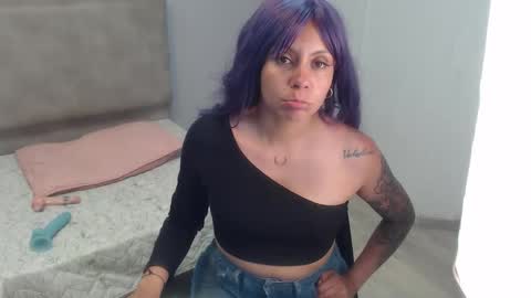 valevicious online show from September 22, 5:26 pm