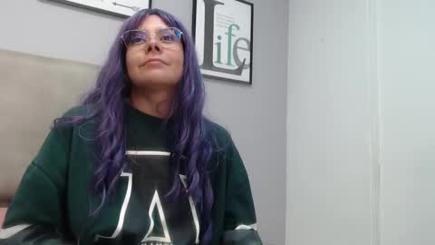 valevicious online show from September 25, 6:00 pm