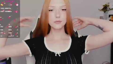 Snapshot of valforlove chatting on July 5, 1:40 pm Val online show from July 5, 1:40 pm