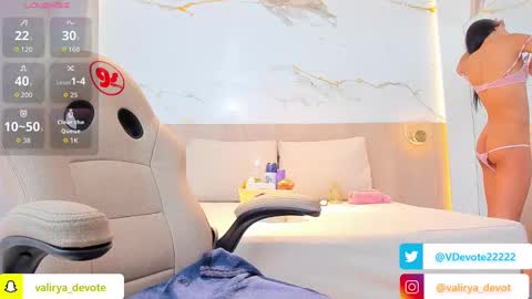  VALIRYA  online show from November 4, 3:05 am