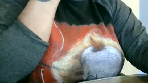 Snapshot of valky_amy chatting on May 12, 7:38 am valky_amy online show from May 12, 7:38 am