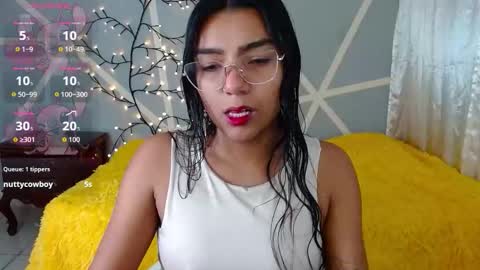 valkydoll online show from January 19, 10:30 am