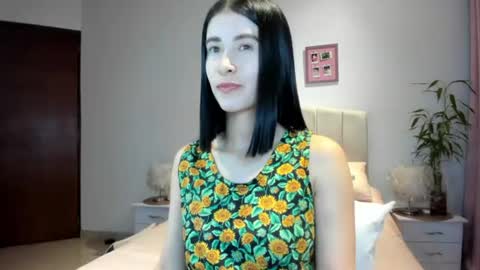 Macarena online show from June 24, 2:32 am