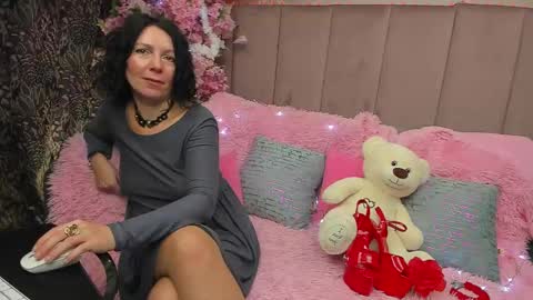 ValleriWind online show from January 8, 6:20 pm