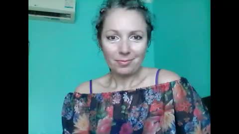 ValleriWind online show from February 4, 2:17 am