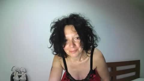 ValleriWind online show from February 16, 11:45 pm