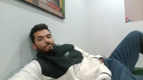 valleyboii69 online show from October 25, 6:21 am