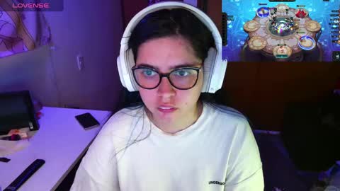 Im Violet online show from January 15, 5:50 am