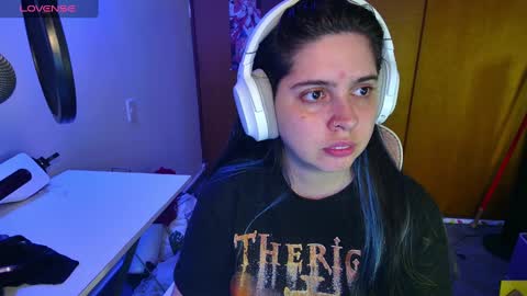 Im Violet online show from March 8, 3:39 am