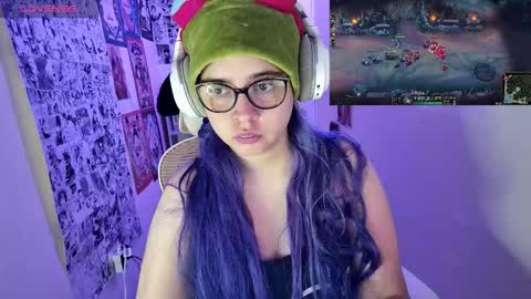 Im Violet online show from November 24, 11:48 pm