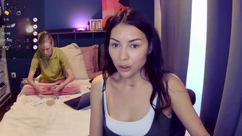 Snapshot of valorant_girl chatting on May 11, 4:04 pm Little Devil online show from May 11, 4:04 pm