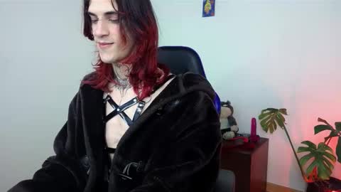 Vamp Noah and Dan online show from October 30, 1:18 am