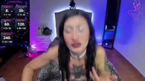 Snapshot of vampirella_crazy chatting on September 13, 5:07 am Valeria online show from September 13, 5:07 am