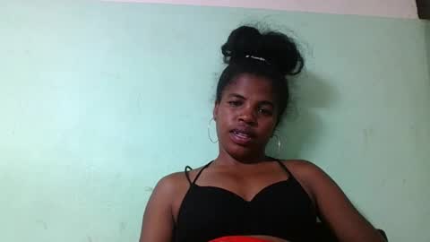 Snapshot of vanafiry chatting on January 16, 10:10 am vanafiry online show from January 16, 10:10 am