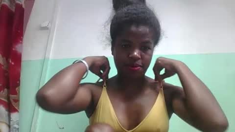 Snapshot of vanafiry chatting on January 21, 8:08 am vanafiry online show from January 21, 8:08 am