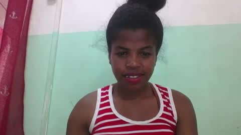 Snapshot of vanafiry chatting on January 27, 8:07 am vanafiry online show from January 27, 8:07 am