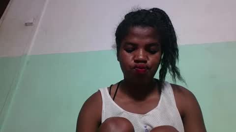 Snapshot of vanafiry chatting on January 30, 6:54 pm vanafiry online show from January 30, 6:54 pm