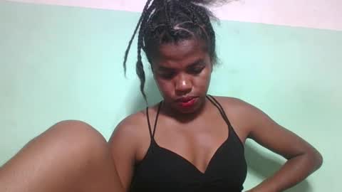 Snapshot of vanafiry chatting on January 31, 7:08 pm vanafiry online show from January 31, 7:08 pm