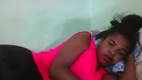 Snapshot of vanafiry chatting on February 11, 6:33 pm vanafiry online show from February 11, 6:33 pm