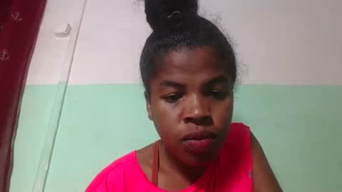 Snapshot of vanafiry chatting on February 13, 5:05 am vanafiry online show from February 13, 5:05 am