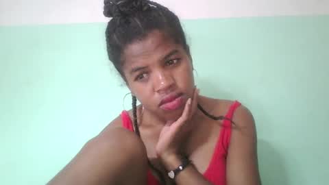 Snapshot of vanafiry chatting on February 24, 4:58 pm vanafiry online show from February 24, 4:58 pm