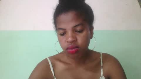 Snapshot of vanafiry chatting on February 27, 3:58 am vanafiry online show from February 27, 3:58 am