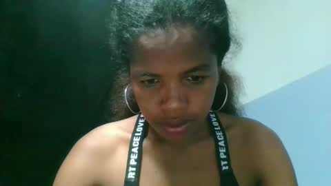 vanafiry online show from April 16, 11:22 am