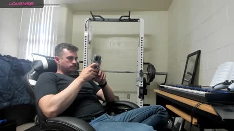 Vandal2021 online show from February 17, 4:48 pm