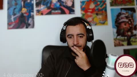 vanderheyl online show from December 4, 11:13 pm