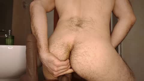 Snapshot of vandik669 chatting on April 20, 12:30 pm vandik669 online show from April 20, 12:30 pm