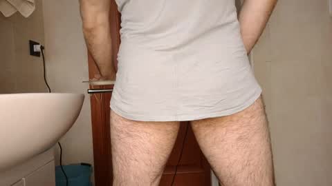 Snapshot of vandik669 chatting on May 18, 1:28 pm vandik669 online show from May 18, 1:28 pm