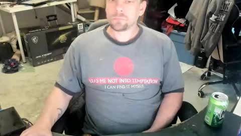 Snapshot of vandonh chatting on May 31, 7:15 pm vandonh online show from May 31, 7:15 pm