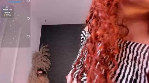 vane_vixen online show from October 15, 8:09 pm