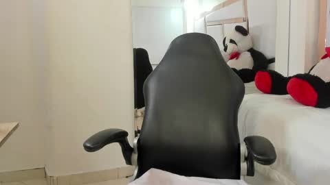 Snapshot of vanel_lope chatting on May 15, 11:12 pm Vanel Lope online show from May 15, 11:12 pm