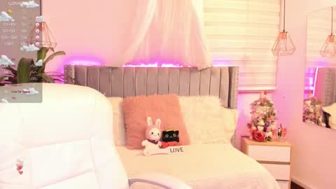 Snapshot of vanesa_moon_ chatting on December 16, 11:50 pm vanesa_moon_ online show from December 16, 11:50 pm