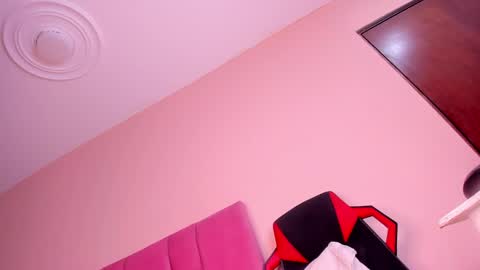 vaness_dior online show from February 7, 11:34 pm