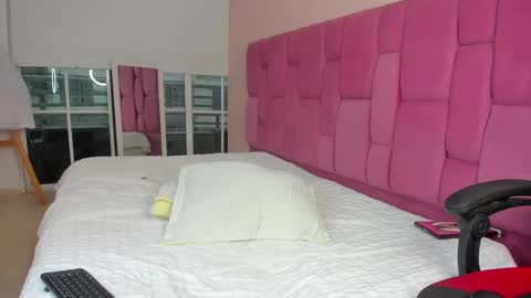 vaness_dior online show from February 13, 8:34 pm