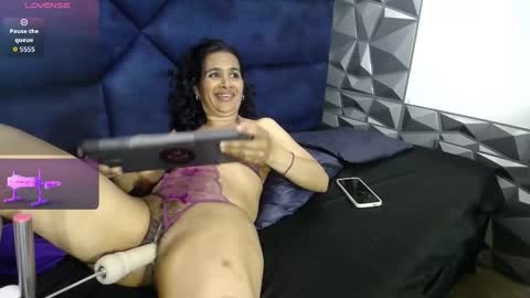 Vanessa online show from November 8, 9:02 pm