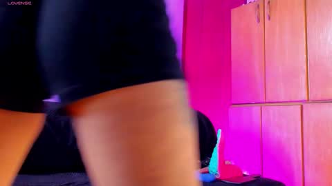 Vanessa online show from November 6, 4:19 pm