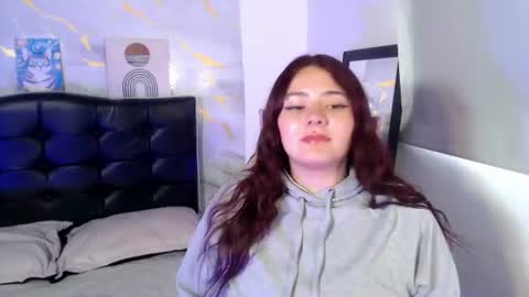 Snapshot of vanessa_gp chatting on June 22, 12:02 pm Vanesa online show from June 22, 12:02 pm