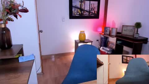 Snapshot of vanessa_sterling chatting on February 3, 2:53 am vanessa_sterling online show from February 3, 2:53 am