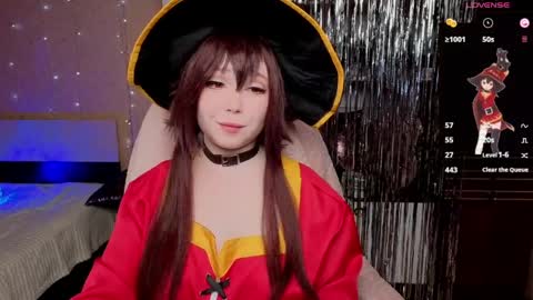 vanessaamixx online show from April 6, 11:00 am