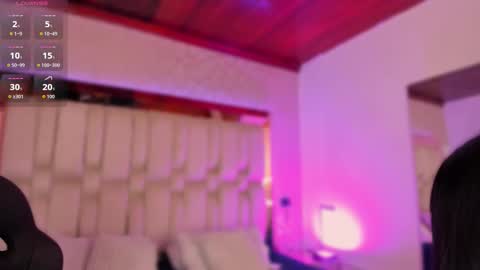 vanessaduval online show from September 18, 3:41 am