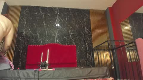 Vanessa Hard online show from March 9, 10:08 am