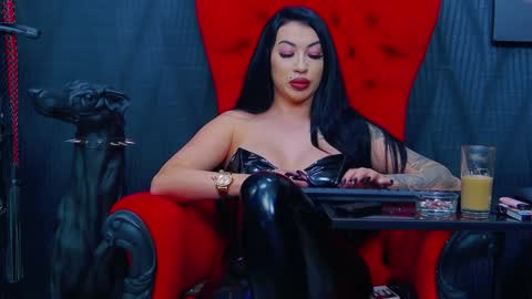 Miss Vanessa online show from January 28, 1:29 am