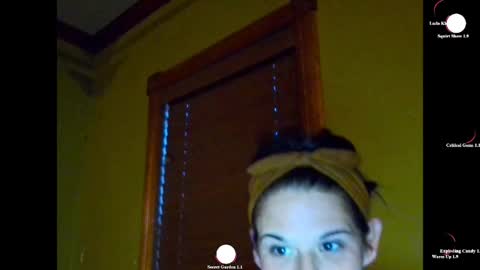 Snapshot of vanessaxovalentine chatting on May 11, 10:54 am vanessaxovalentine online show from May 11, 10:54 am